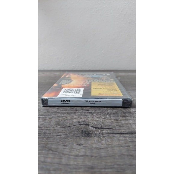 The Sixth Sense Collector's Edition Series DVD, Widescreen New Sealed NIW - Picture 5 of 6